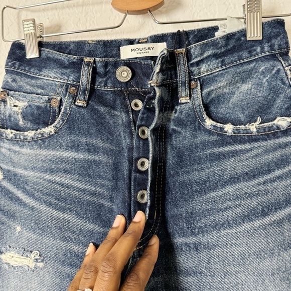 Moussy Elma Wide Straight Jeans - Picture 5 of 10